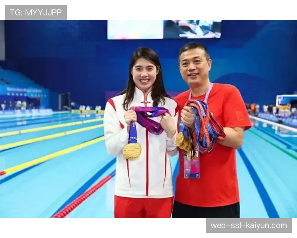 张雨霏恢复专项训练，教练崔登荣确认其将参加四月全国冠军赛